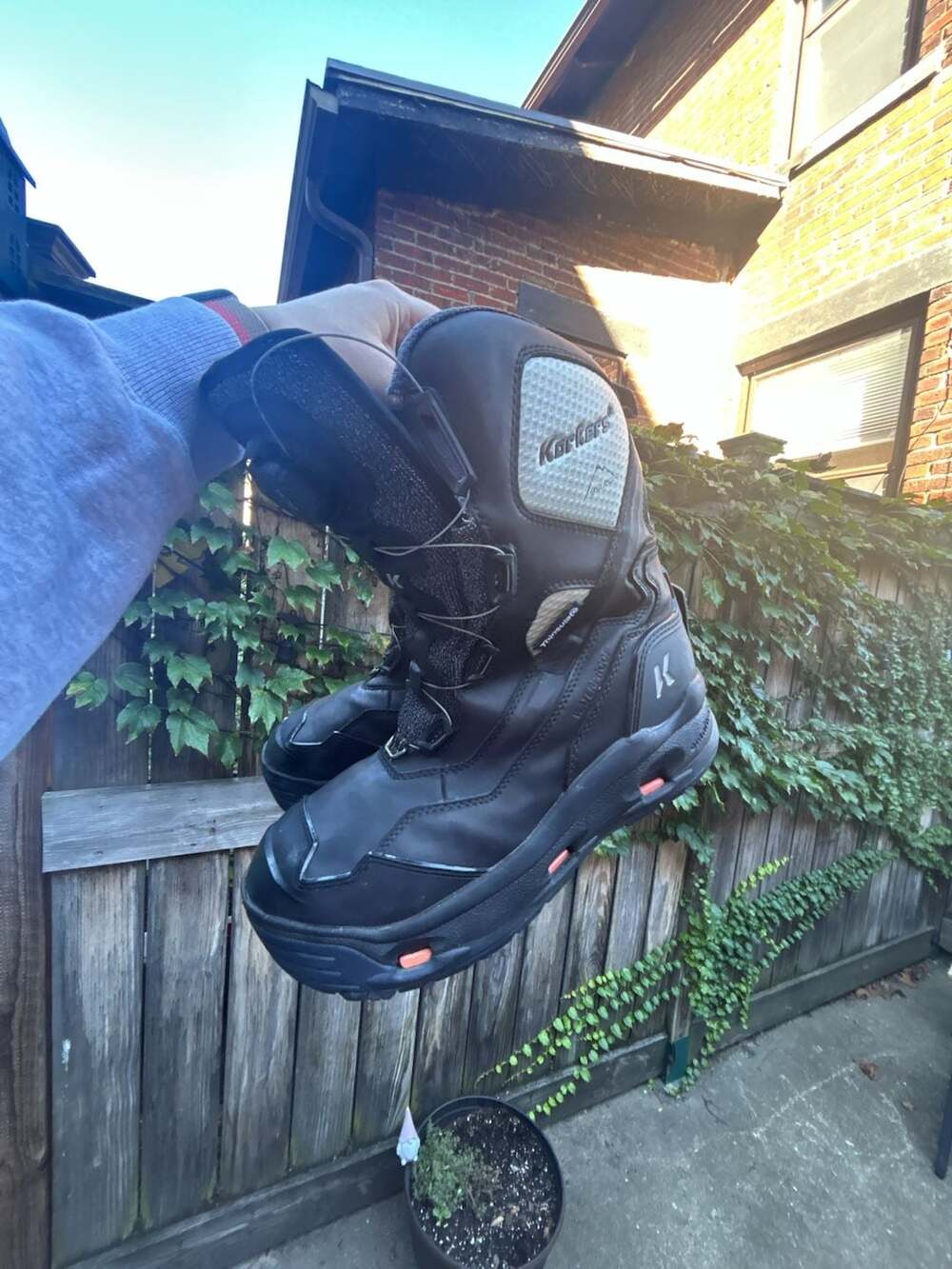 Korkers Polar Vortex 1200 Size 10 Mens Black Snow Boots